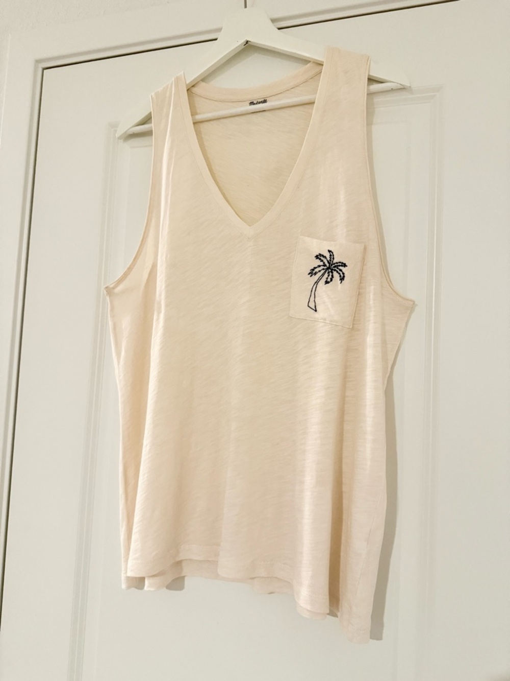 MOVING SALE | Women’s Madewell Embroidered Palm Whisper Cotton V-Neck Tank Top